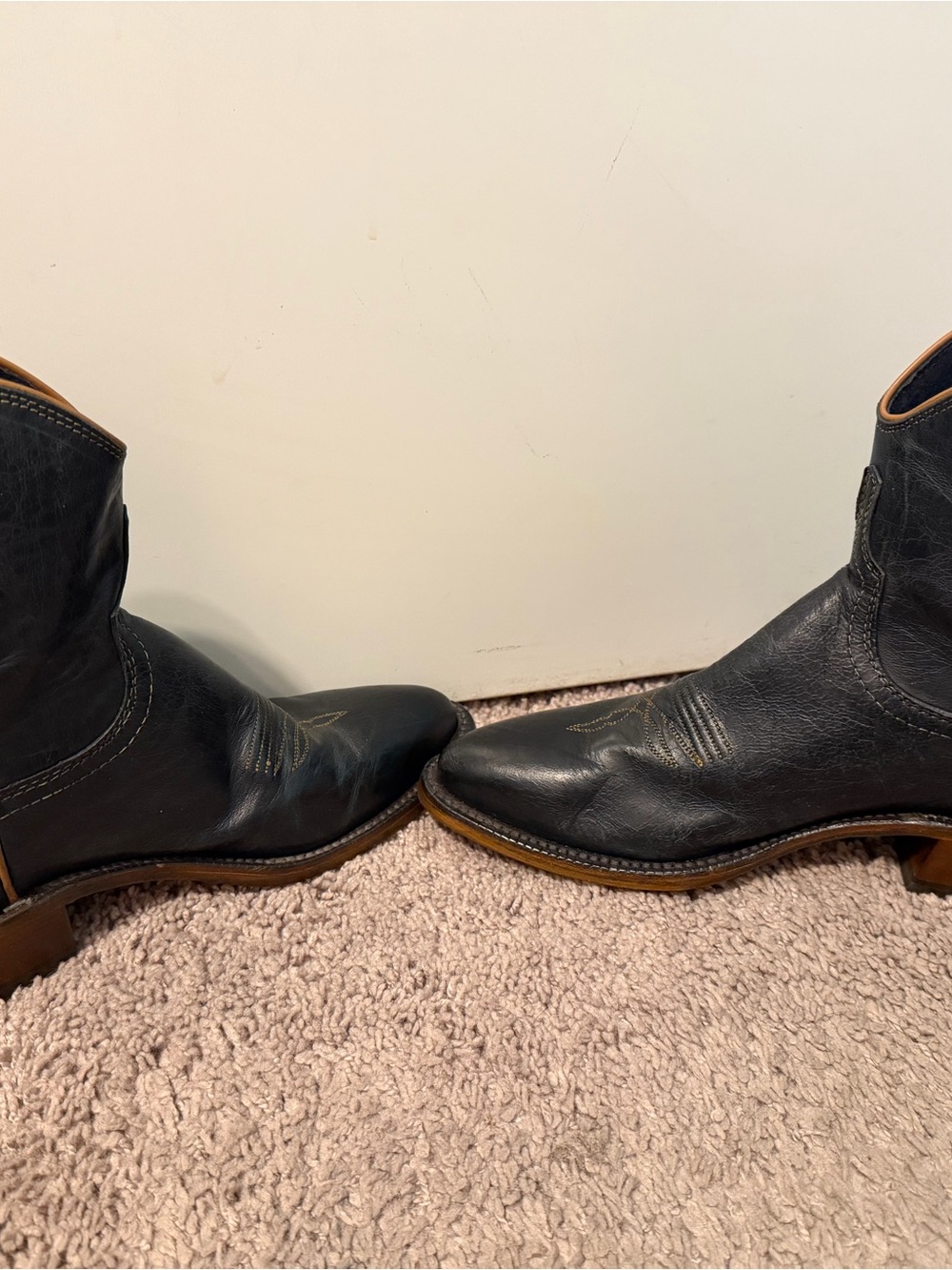 Lucchese Black Leather Cowboy Boots with Tan Accents - Picture 6 of 9